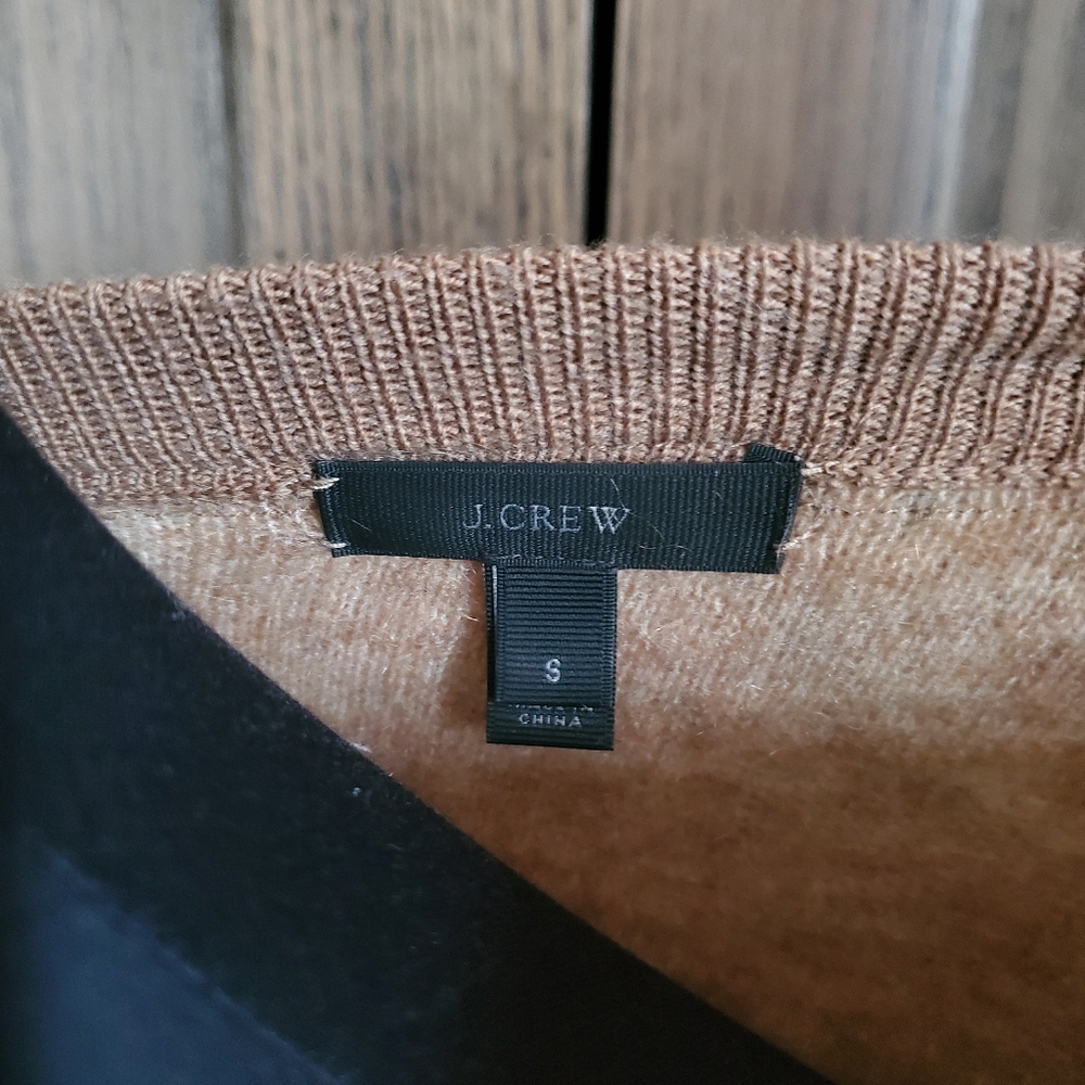 LAST CHANCE J. Crew Tan Crew Neck Sweater with Textured Knit - Picture 3 of 3